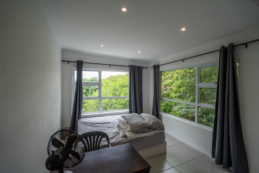 8 Bedroom Property for Sale in West Bank Eastern Cape